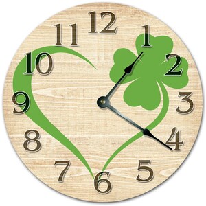 Clover Heart Wall Clock: 10.5" Silent Living Room Decor