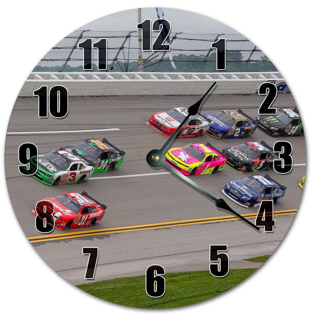 Racing Cars Wall Clock: 10.5