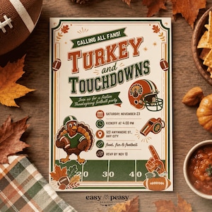 Op de afbeelding: Een rechthoekige uitnodigingskaart voor een Thanksgiving footballfeest met de tekst CALLING ALL FANS! TURKEY and TOUCHDOWNS. Het ontwerp bevat een cartoonkalkoen met een football, een footballhelm, een fluitje en een schuimrubberen vinger.