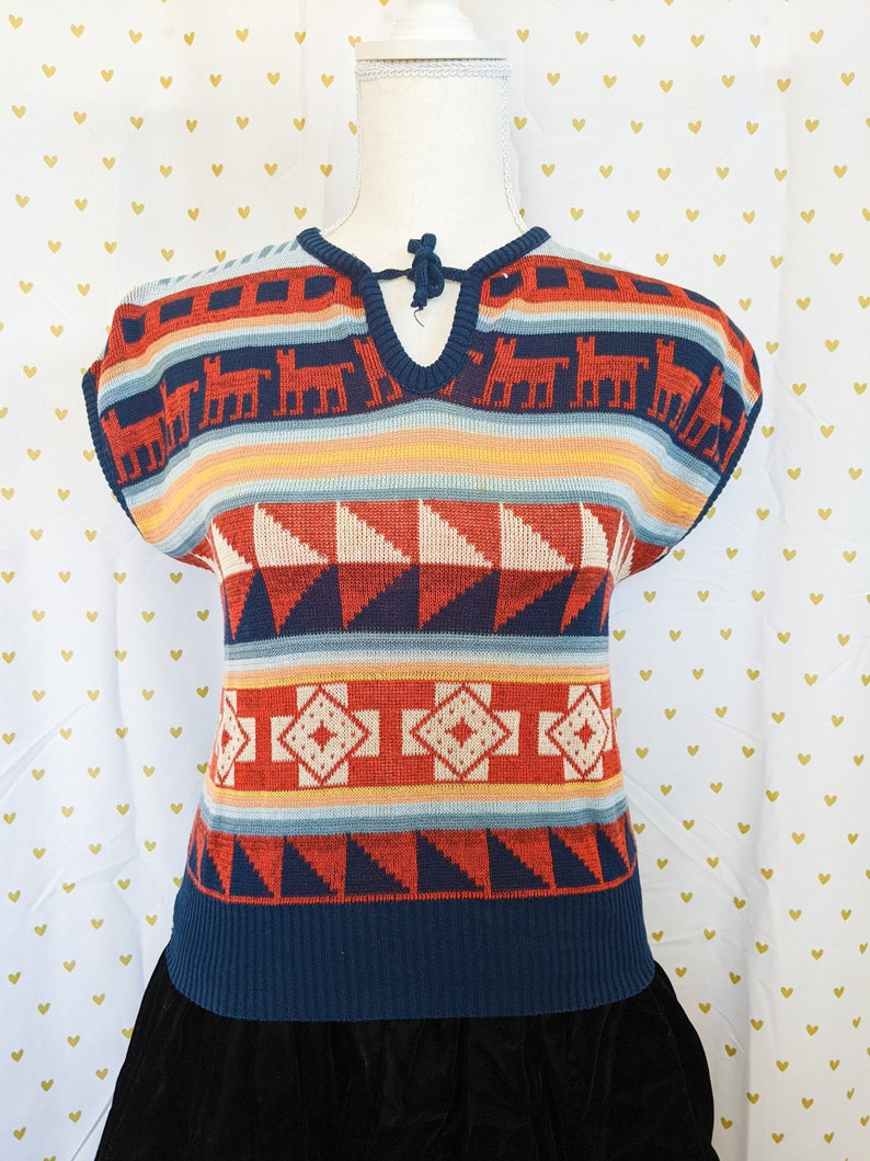 Vintage 1970s Knitted Short Sleeve Hippie Boho Surfer Native American Sweater Shirt Blouse Dazed /& Confused
