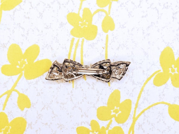 Put A Bow On It - Vintage Jewelry 1930s Floral Bo… - image 3