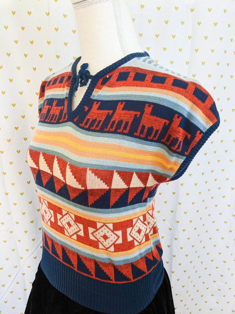 Vintage 1970s Knitted Short Sleeve Hippie Boho Surfer Native American Sweater Shirt Blouse Dazed /& Confused