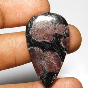 Natural Ruby Fall Jasper Cabochon gemstone pear  35x21x4 mm 1 pices 36 Cts