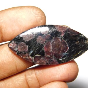 Natural Ruby Fall Jasper Cabochon gemstone marquise   43x21x4 mm 1 pices 47 Cts