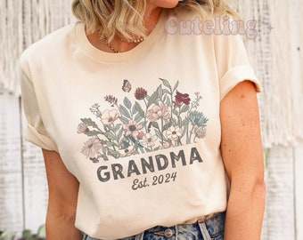 Grandma Shirt, Wildflowers Grandma Shirt, Grandma Est 2024 Gift for New Grandmother, Pregnancy Announcement 2024 Flowers Grandma tshirt