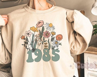 Wildflower 1985 Sweatshirt, 40th Birthday Sweatshirt, 1985 Birth Year Number Shirt for Women, Birthday Sweatshirt Turning 40 Gift for bestie