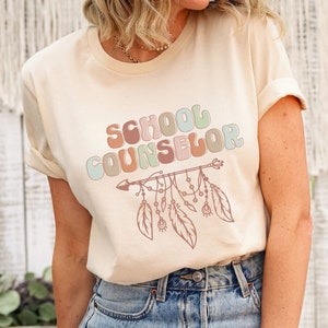 Camisa de consejero escolar, camiseta de consejero escolar boho, regalo para el día de apreciación del consejero, linda camiseta de maestro, camisetas de personal escolar a juego