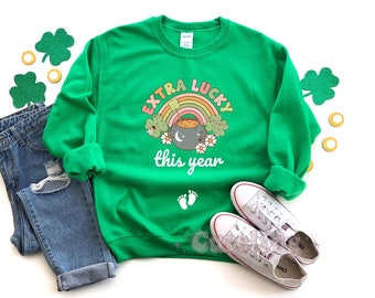 St Patrick's Day Pregnancy Announcement Sweatshirt, Mom to be Sweatshirt, St Patricks Day Pregnancy Reveal, Extra Lucky This Year, Expecting