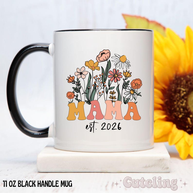 Taza personalizada para mamá, mamá nacida en 2026, taza de café para el Día de la Madre, regalo para mamá primeriza, regalo para baby shower, regalo de embarazo imagen 4