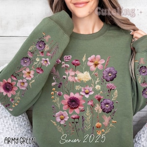 Senior 2025 Sweatshirt, Vintage Pressed Flowers Sweatshirt, Boho Cottagecore Crewneck, Cadeau voor Senior 2025, Botanische Bloemen Sweatshirt