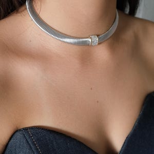 Vintage Christian Dior Gaspipe design Silver Tone Choker Necklace, Crystal Charm , tubogas necklace