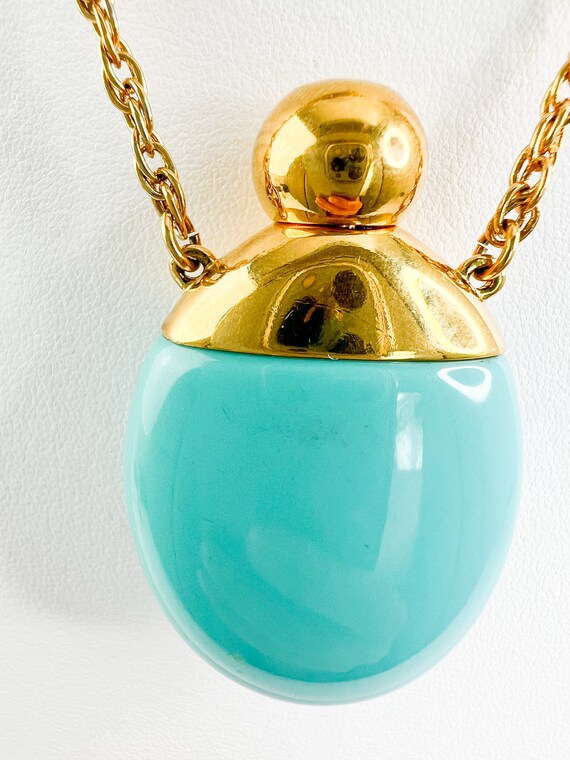 Givenchy pendant hot sale