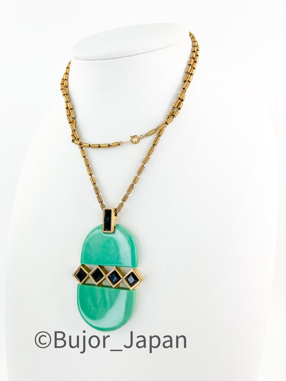 Vintage Givenchy Necklace Givenchy Green Long Necklace Necklace Gold Vintage Necklace Pendant Jewelry for Women Gift for Her Etsy Canada