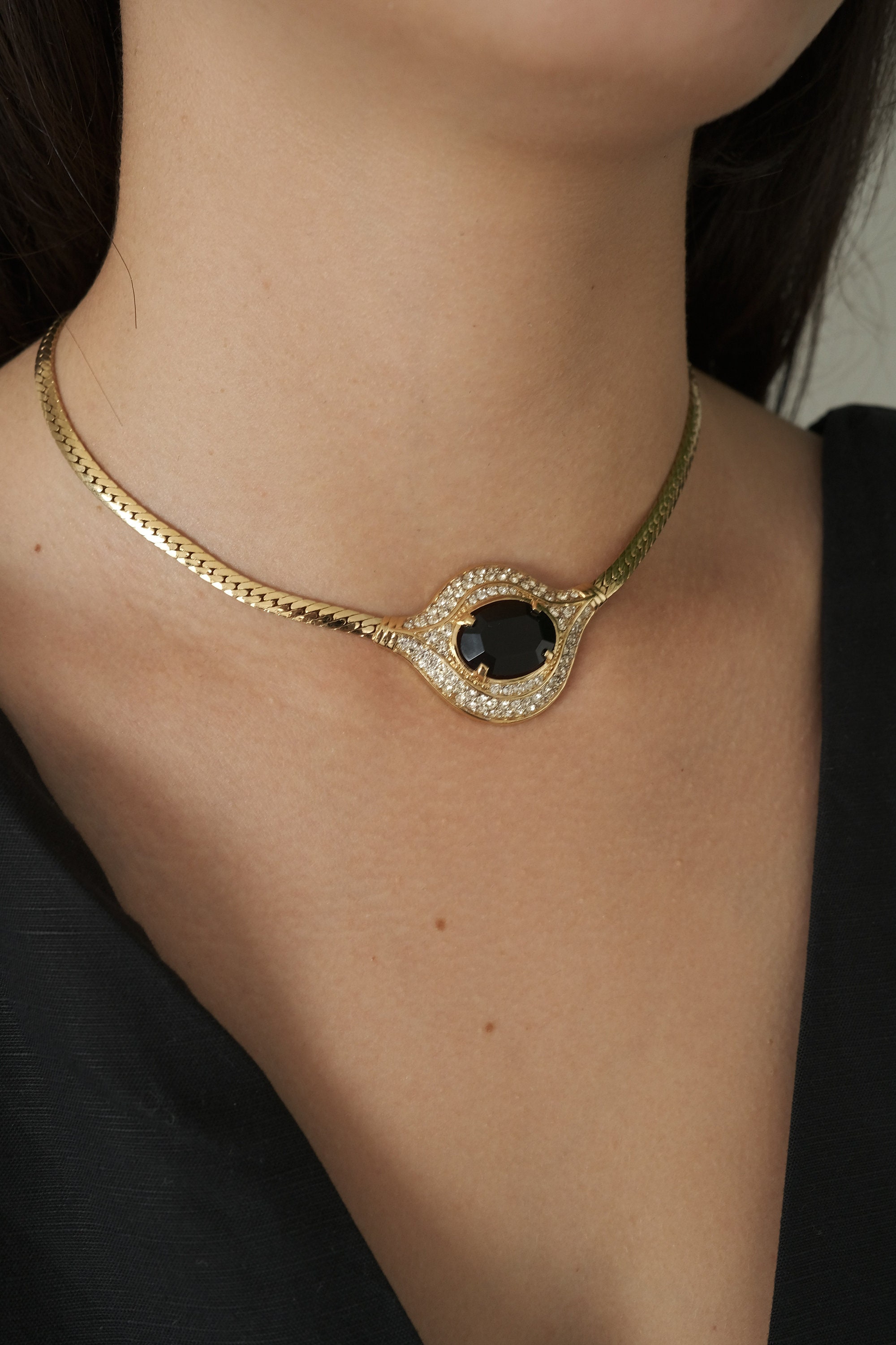 NINA RICCI クルネックティ 25PJTO029CO1094 U1230 Vintage Nina Ricci Necklace, Gold Tone Necklace, Choker