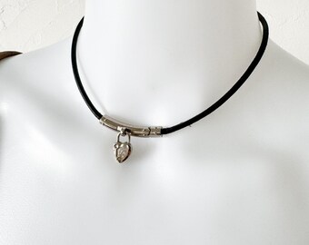 Hermès Heart Choker, Vintage Hermès Necklace, Anne De La