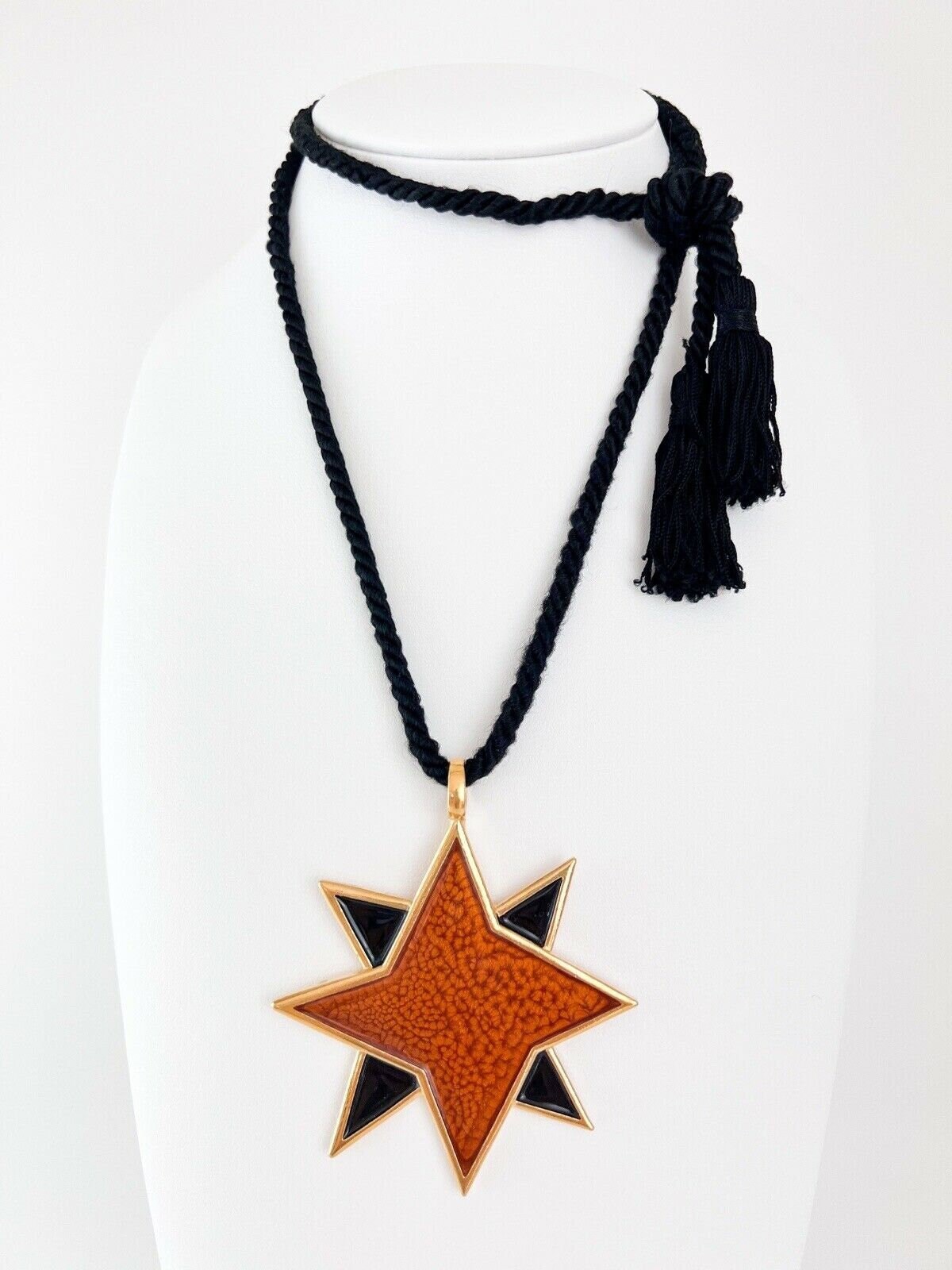 【希少】YSL Braided Leather Pendant Necklace YVES SAINT LAURENT- Braided Leather Pendant Necklace