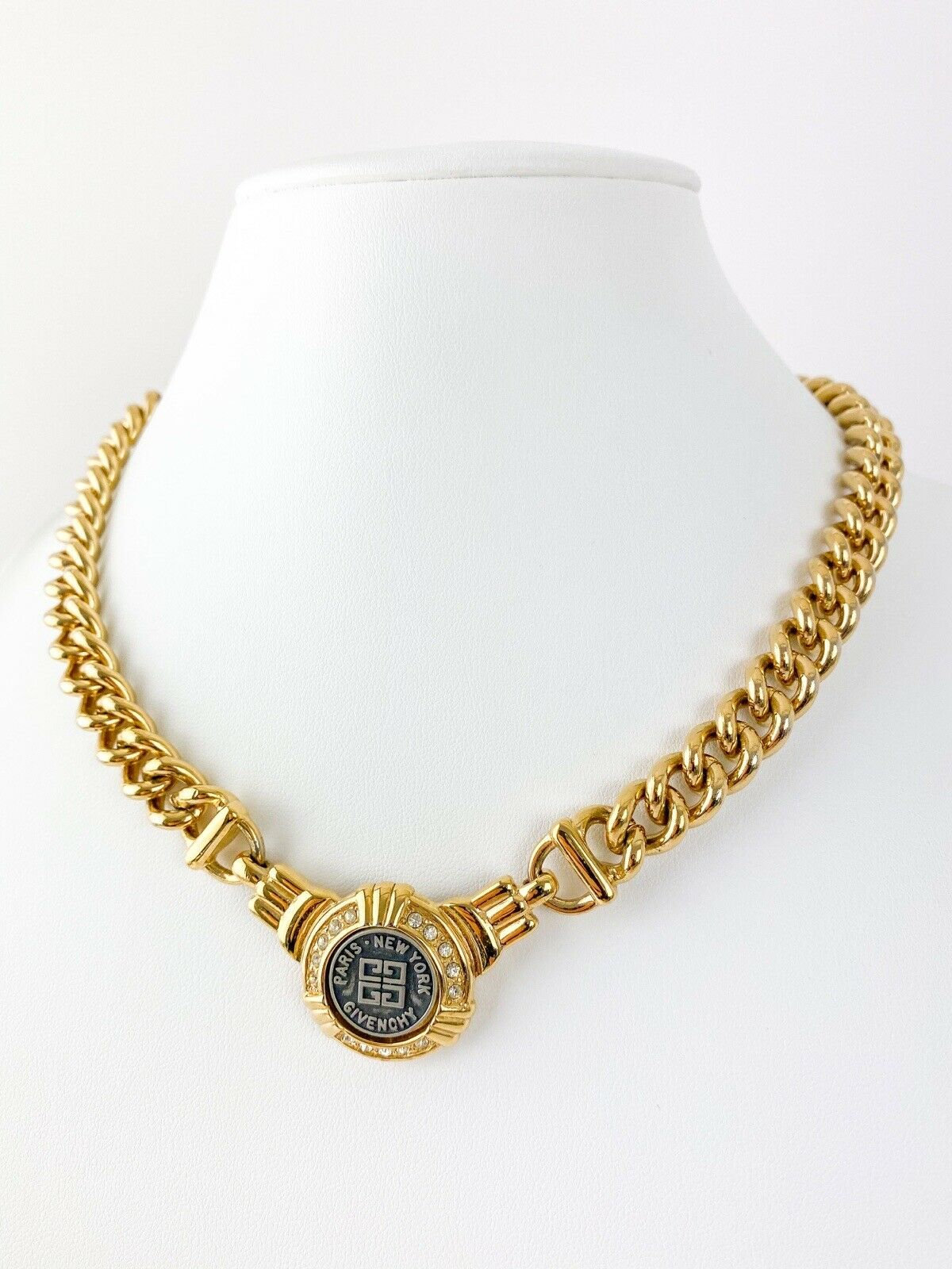 Vintage Givenchy Necklace, Givenchy Logo Charm Necklace, Gold Tone Necklace, Choker Necklace, Chain Necklace, Vintage Rhinestone - Etsy Vintage Givenchy Necklace, Givenchy Logo Charm Necklace, Gold Tone Necklace, Choker Necklace, Chain Necklace, Vintage Rhinestone - Etsy