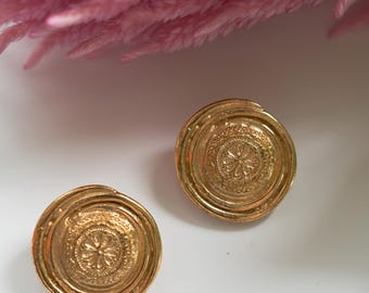 ヴィンテージ イヴ・サンローランのクリップオンイヤリング ヴィンテージ イヴ・サンローランのクリップオンイヤリング