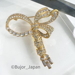 A&S Brooch, Gold Bow Brooch, Elegant Rhinestone Ribbon Gold Pin, Ribbon bow brooch Gold, Gift for mom, Vintage Brooch, Bridal Gift