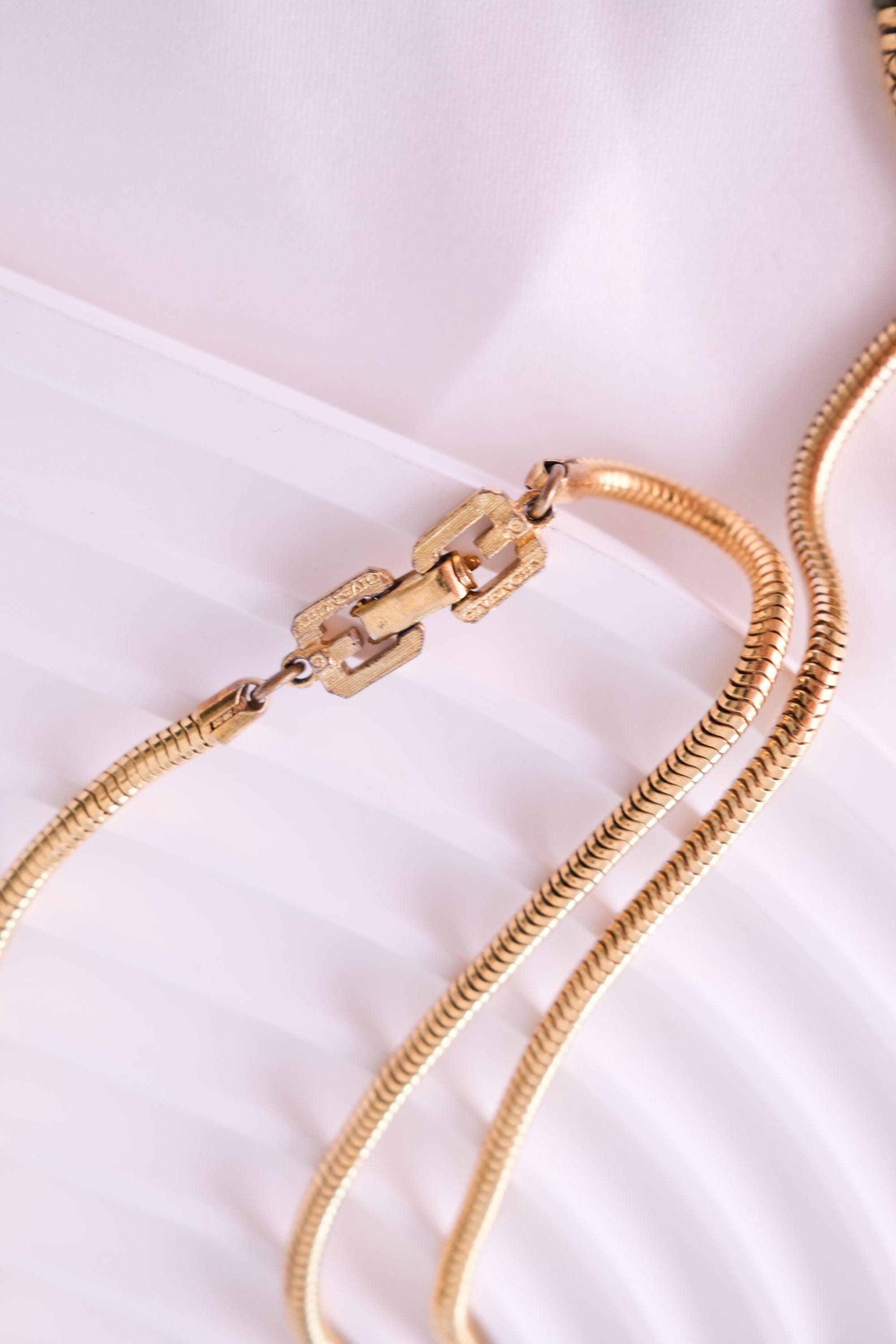 Vintage Givenchy Jade Green Pendant Necklace - 1977 Gold-tone