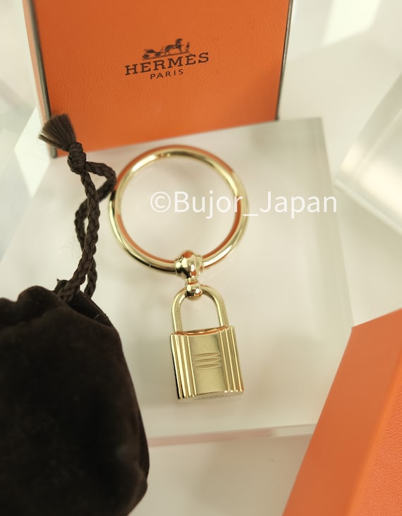Kelly shop scarf ring