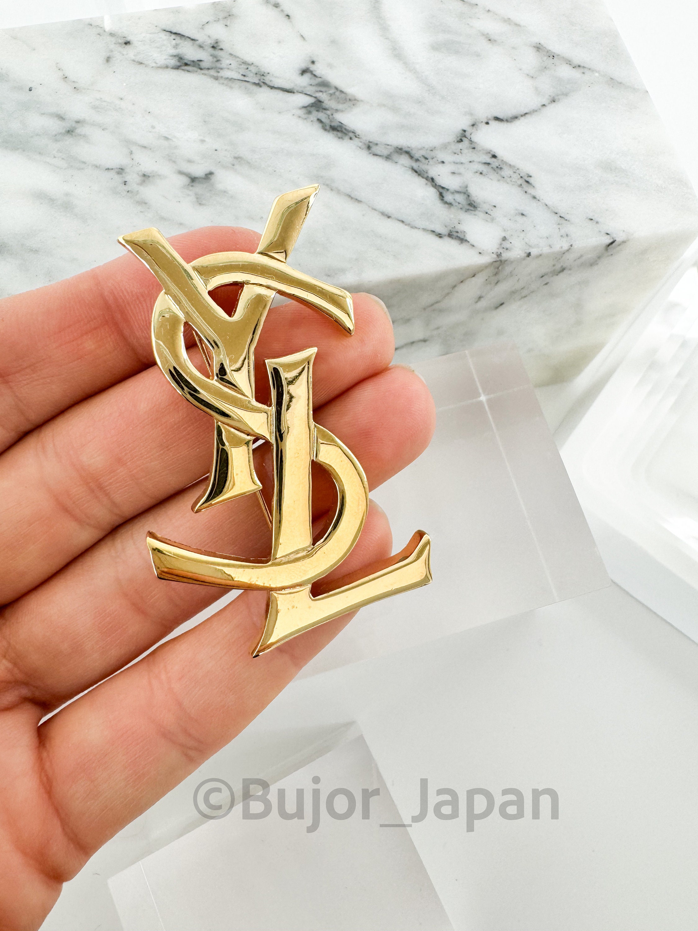 Vintage YSL Yves Saint Laurent Brooch Pin, YSL Logo Brooch, Gold Tone Brooch Pin, Vintage Jewelry, Jewelry Brooch Unisex, Jewelry for Women - Etsy Vintage YSL Yves Saint Laurent Brooch Pin, YSL Logo Brooch, Gold Tone Brooch Pin, Vintage Jewelry, Jewelry Brooch Unisex, Jewelry for Women - Etsy