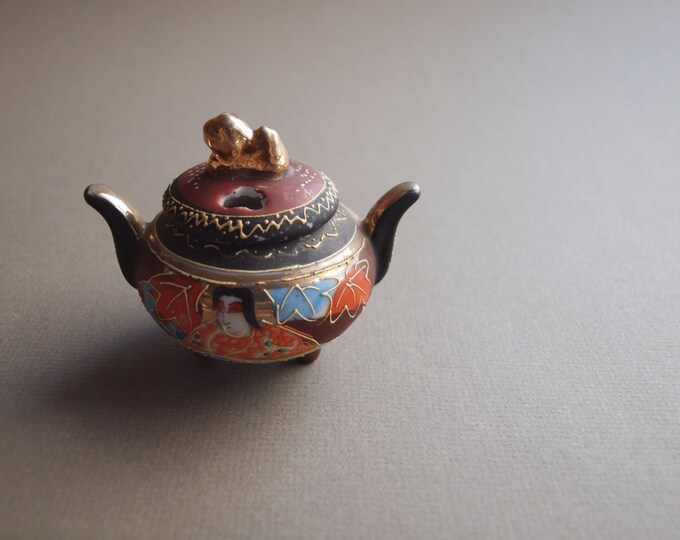 Satsuma Moriage Incense Burner Made in Japan Asian 3 Footed Etsy