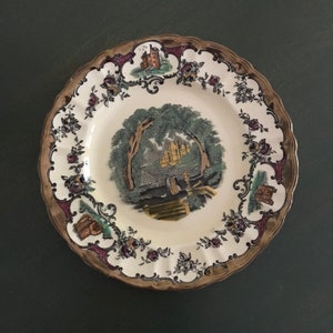 Mason&#39;s Ironstone transfer ware plates set of 2 lunch or cake plates  gold and green English country scene traditional style 1930s Mason&#39;s