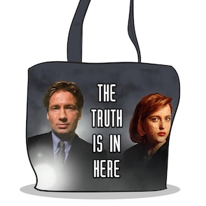Hot FBI investigators canvas tote bag X-Files inspired David Duchovny and Gillian Anderson Mulder & Scully