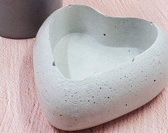 Heart Shaped Hand Molded Alabaster Gray Concrete Container