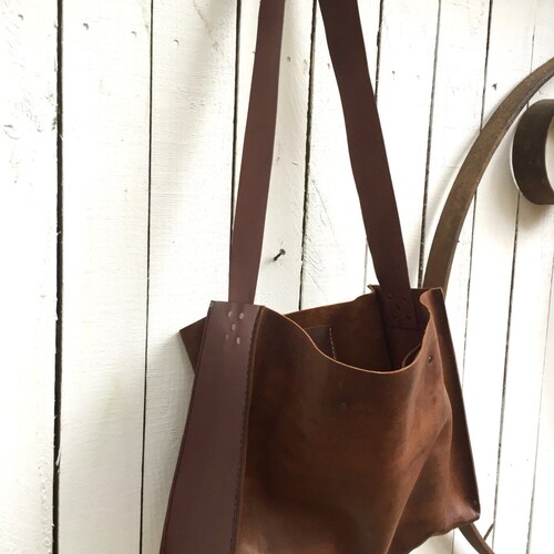 The Traveler Leather Cross Body / Shoulder Bag Leather Market Etsy Canada