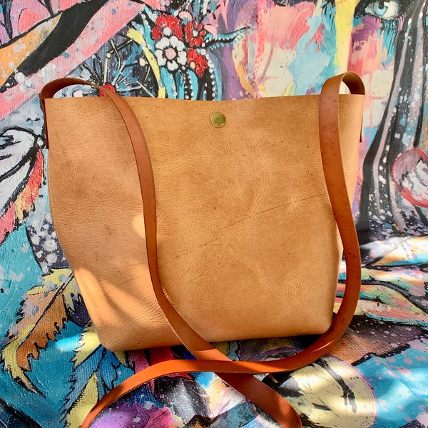 Leather Handbag* Handbag* Natural Leather* Simple Leather Handbag* Crossbody Handbag* Handbag* Handmade in the USA