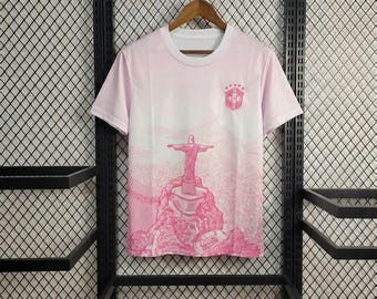 Brasilianisches Fußballtrikot in Pink · Sonderedition „Christus der Erlöser“ · CBF-Fußballtrikot · Rio-Fanartikel