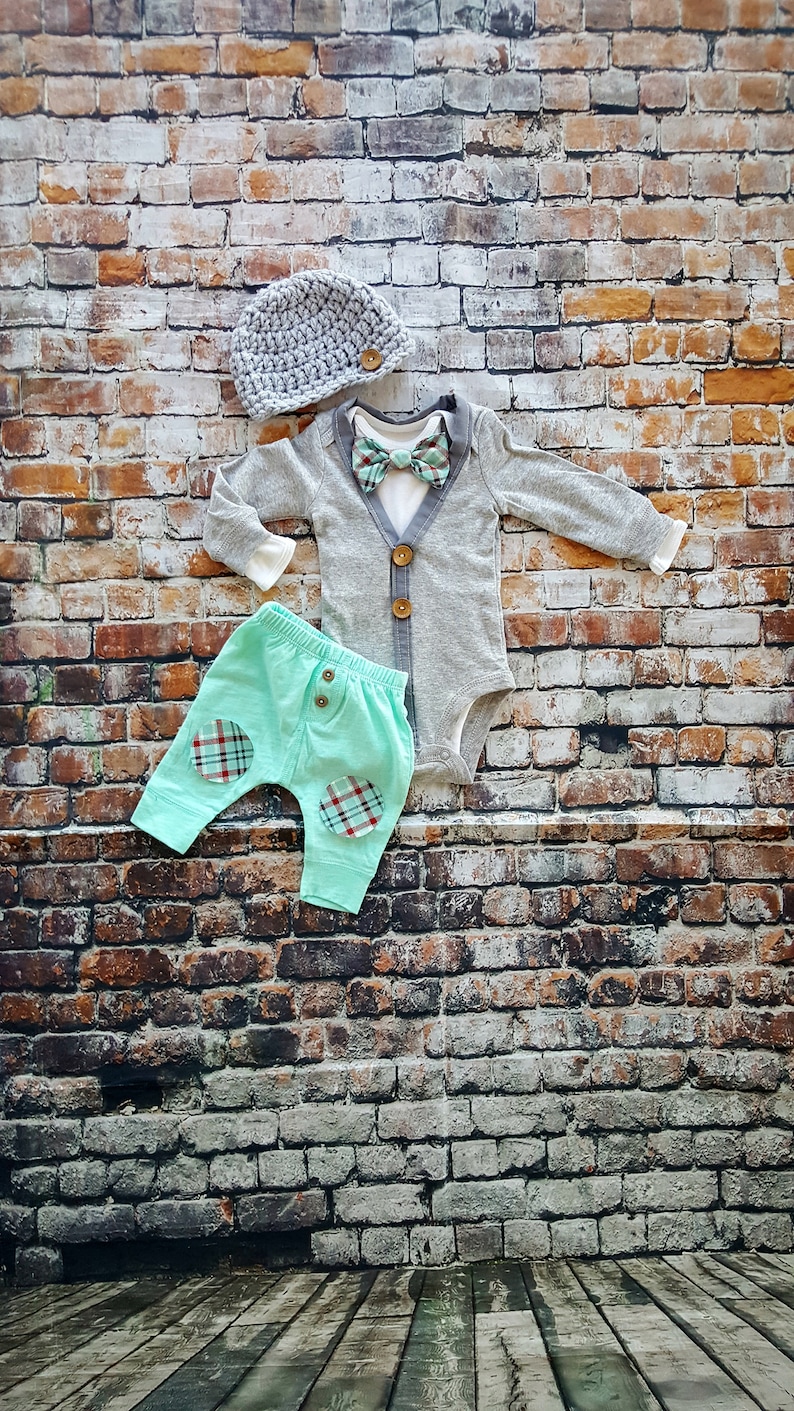 New Baby Cardigan Bodysuit Bow Tie w Suspender Bodysuit /& Newsboy Hat Pants Newborn Baby Boy Coming Home Outfit Baby Shower Gift Mint