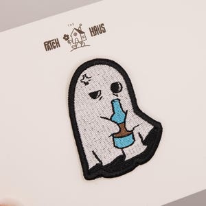 Parche bordado de fantasma borracho, aplique divertido de Halloween, accesorio espeluznante para mochila