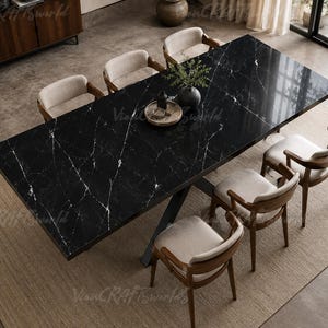 Mesa de comedor rectangular de mármol negro hecha a mano / Piedra natural, base de metal moderna