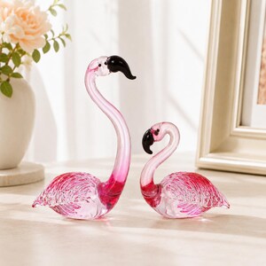 Flamingo-Figur aus Glas, tropische Vogelskulptur, Heimdekoration, Geschenk für Vogelliebhaber.