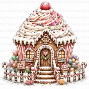 Könnte beinhalten: Ein Lebkuchenhaus in Form eines Cupcakes mit einer großen weißen Zuckerguss-Spirale, einer Kirsche und bunten Streuseln. Das Gebäude hat eine Holztür mit einem herzförmigen Kranz, zwei Fenster, ein kleines Schild mit einem Cupcake und einen Zaun.