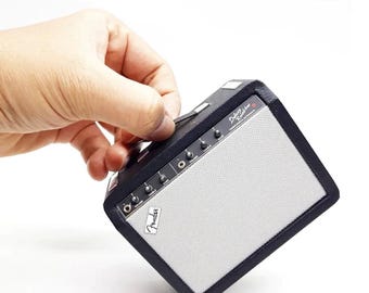 1:12 Miniature Fender Deluxe Reverb Amplifier Replica - Mini Guitar Combo Amp Model - Dollhouse Music Room Decor - Gift for Guitarist