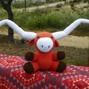 Tex Longhorn - PDF crochet pattern