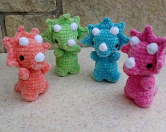 Little Triceratops - PDF- crochet pattern