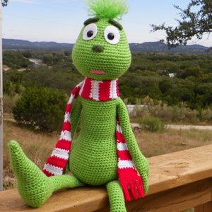The Christmas Thief PDF crochet pattern image 3