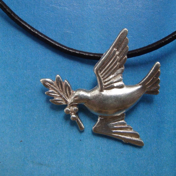 COLOMBE de la paix avec rameau d'olivier pendentif charme en argent  925 collier amulette colombidés columbidés pigeon  bijou