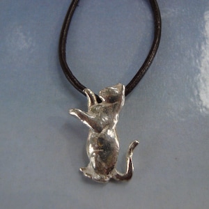 CAT PENDANT in sterling silver 925,  Kitty Charm Jewelry, Gift Perfect for Cat Lovers, Amulet for lucky and fortune, Handmade jewellery