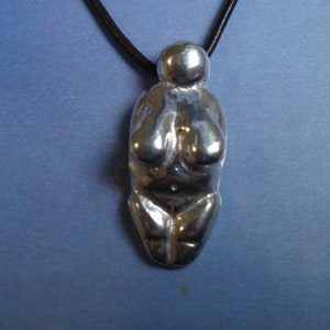 VENUS of MENTON pendant Jewel Handmade in Solid  925 sterling silver necklace, charm Amulet for Fertility and Healthy, Neolithical goddess