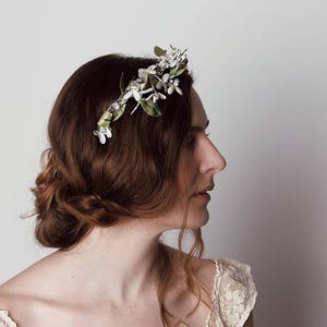 Midsummer Night's Floral Headband 1920s & 1930s inspired hair headband, vintage wedding, blue vintage flowers, Art Nouveau hair accessory image 3