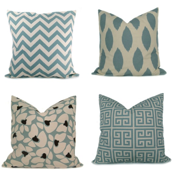 Items similar to BLUE PILLOWS, Decorative pillow covers, Blue Pillow ...