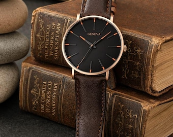 Montre homme minimaliste personnalisée | 40 mm, cadran noir, boîtier ton or rose | Bracelet style cuir marron | Montre habillée fine de 8 mm | Cadeau pour petit ami