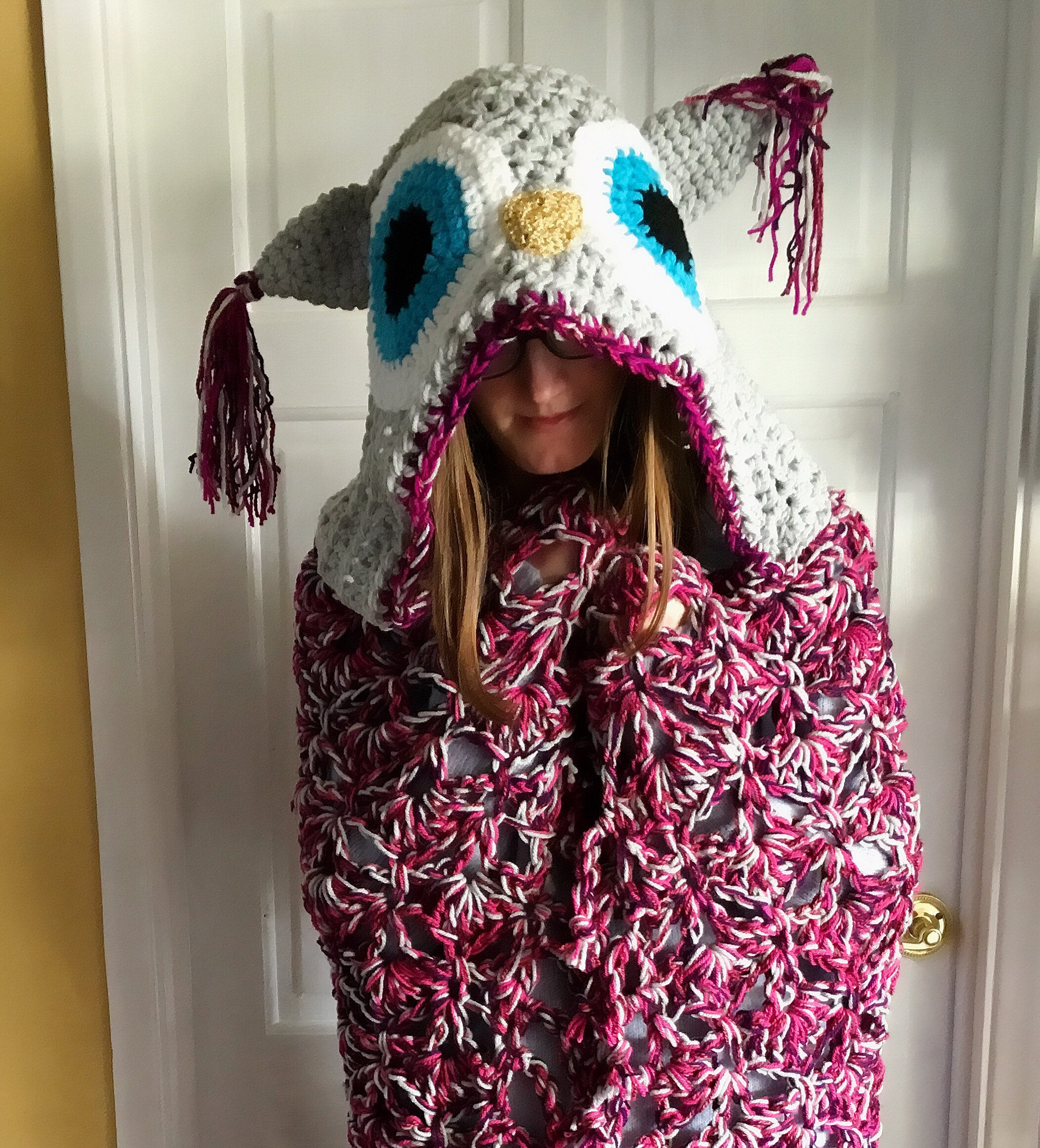 Hooded Crochet Owl Blanket Chunky Cosy Throw in Baby, Child and Adult sizes. Birthday Valentines Xma