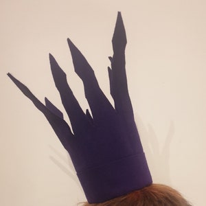 Drag race inspired crown